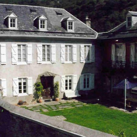 Le Poujastou Acomodação com café da manhã Juzet-de-Luchon Exterior foto